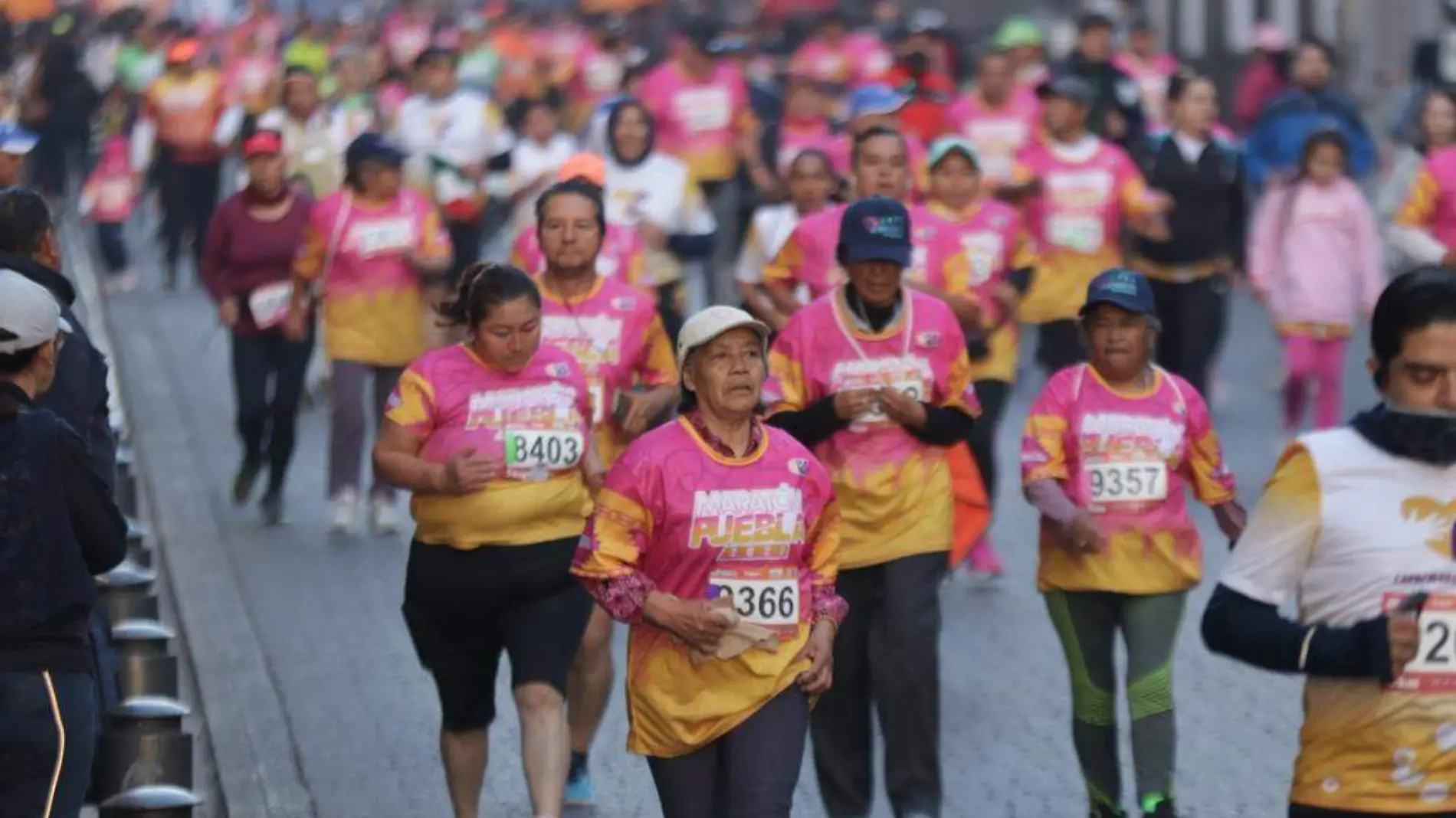 EL PASEO DE CAMPEONES, EL JUEVES SIETE DE DICIEMBRE